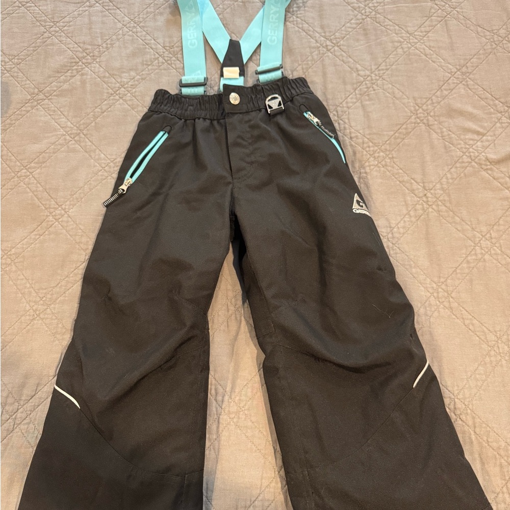 Brand New Snow Pants, Snow Bib, Snow Suit, Size 5 / 6 Young Kids - Great Quality